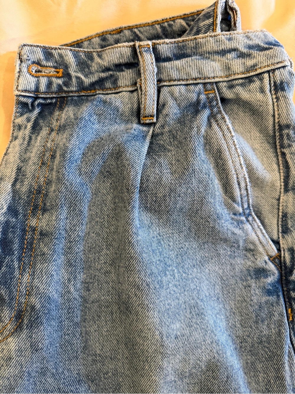 Anthropologie Pilero High-Rise
Pleated Cuff Trouser Jeans - Picture 5 of 8
